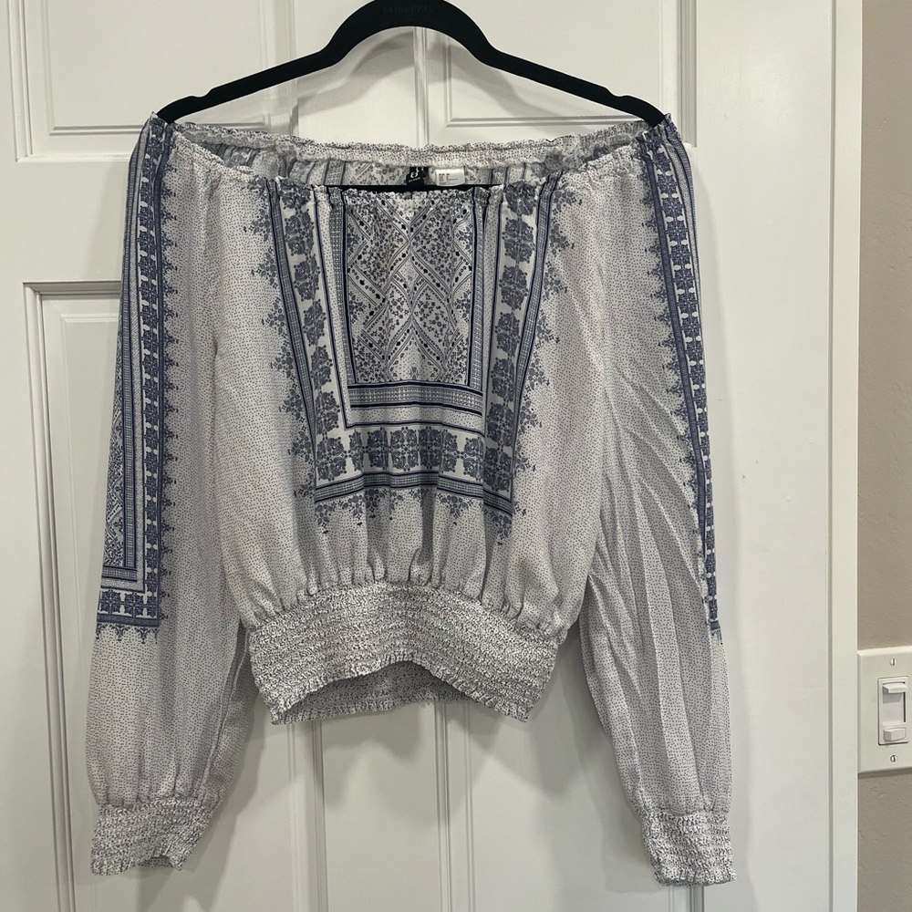H&M White and Blue Smocked Crop Blouse